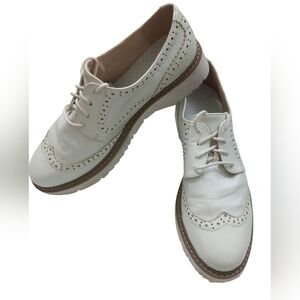 Women's White Shoes Size 10 US